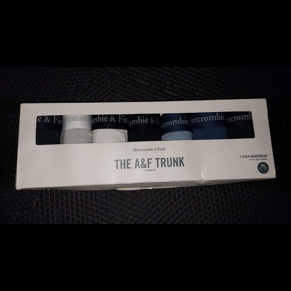 Abercrombie and Fitch Trunk set size XS NIP - Picture 4 of 6